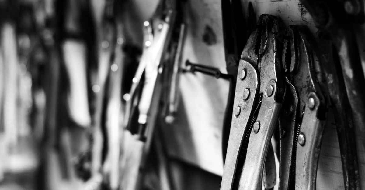 locksmith tools keys — Pleasantville Locksmith