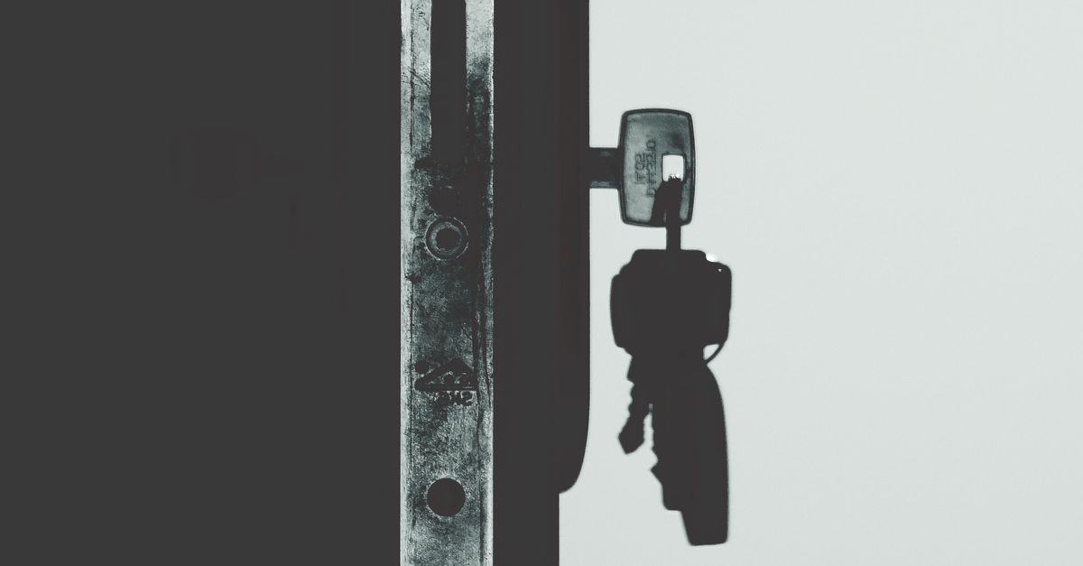 locksmith tools keys — Pleasantville Locksmith